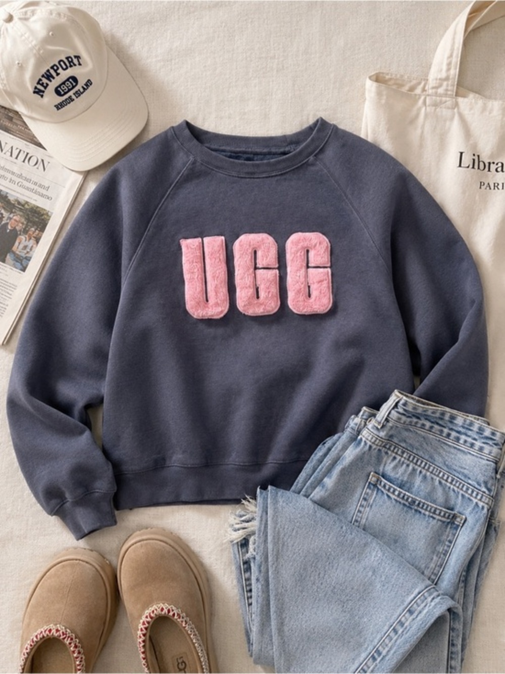 UGG Madeline Fuzzy Logo Crewneck Sweatshirt – Size XS